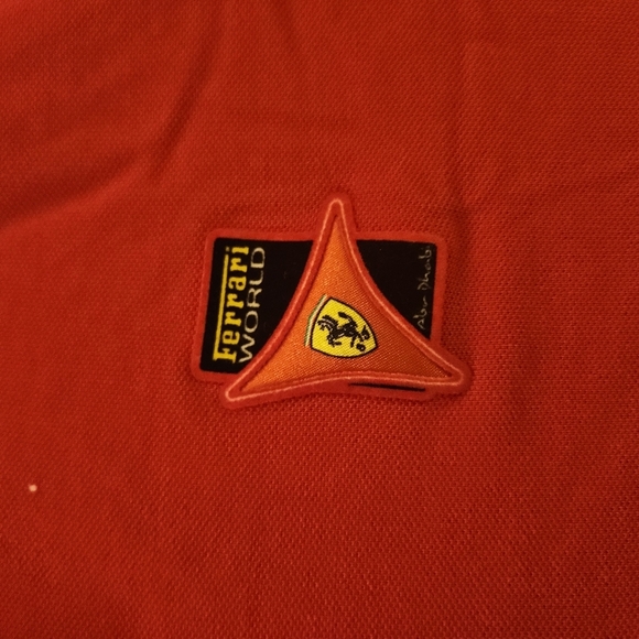 Ferrari Rosso Corsa Red Collar Polo Prancing Horse Crest - Picture 2 of 6